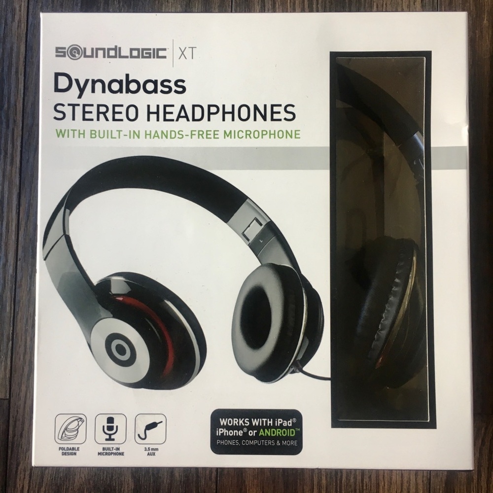 **Soundlogic** Dynabass headphones